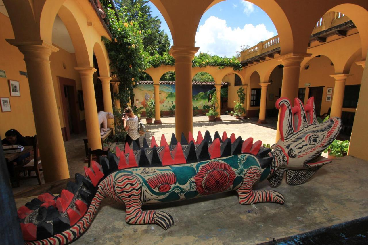 Hotel Na Bolom San Cristóbal de Las Casas Eksteriør billede